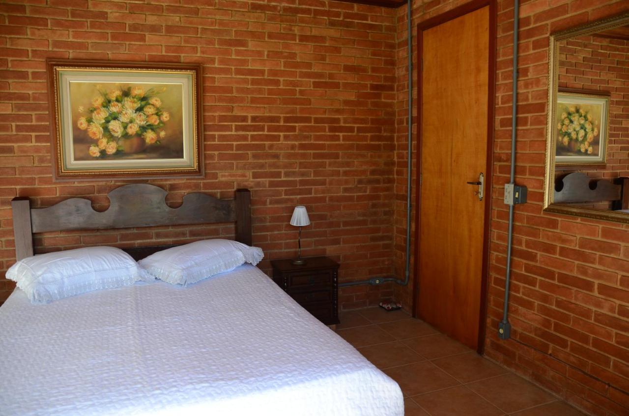 Casa Em Penedo Villa Exterior photo